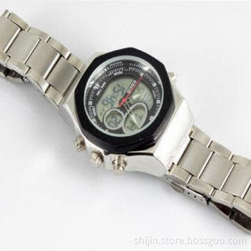 Metal Sports Watch with Japan Movement, Digital and Customized